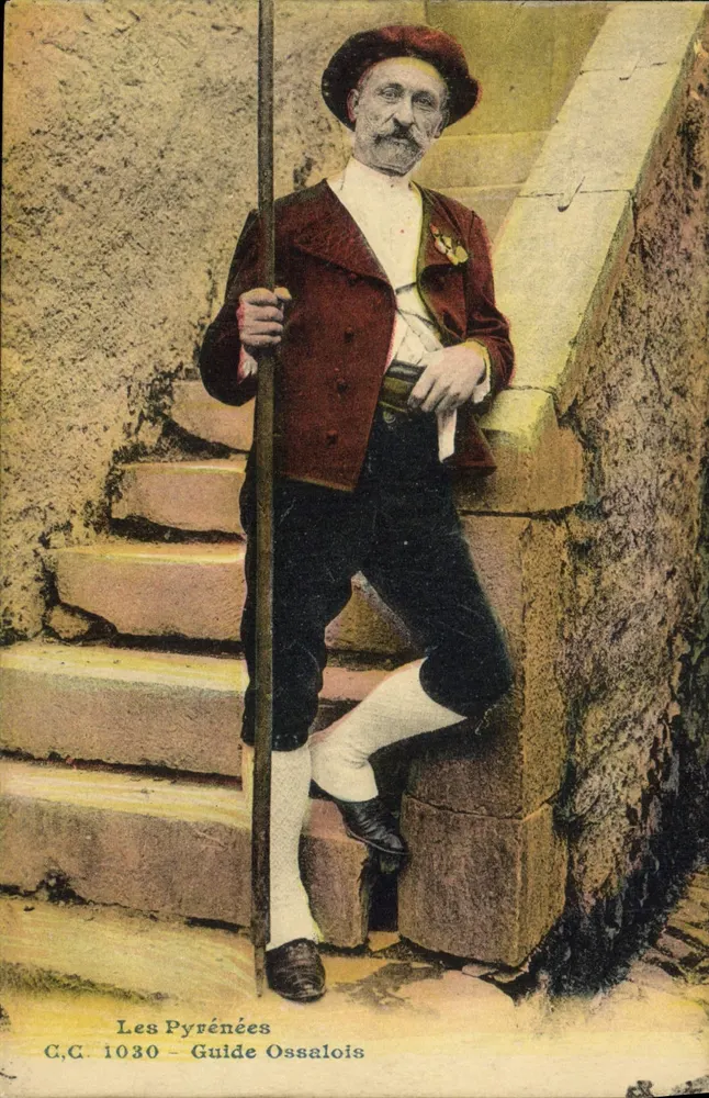 Les Pyrénées — Guia Ossalois — C.C. 1030 - Frente