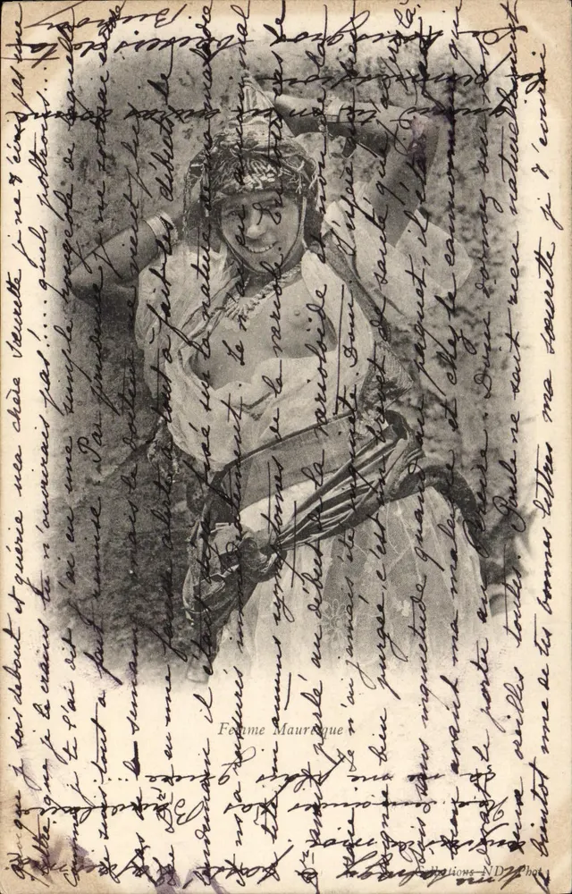 Mulher Mauraque — dançarina em traje exótico — Estabelecimentos Fotográficos de NEURDAN Frères, Paris - Frente