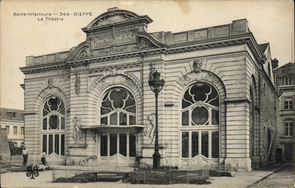 Dieppe — O Teatro — Seine-Inférieure — 344 - Frente