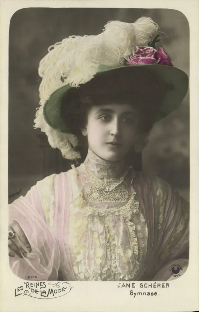 Jane Schérer — Gymnase — Damen der Mode, Nr. 3376, veröffentlicht von Coussant, Paris - Vorderseite