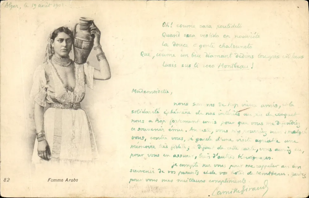 Femme Arabe — portrait en tenue traditionnelle tenant un vase — éditeur 'Femme Arabe' n°82 - Frente