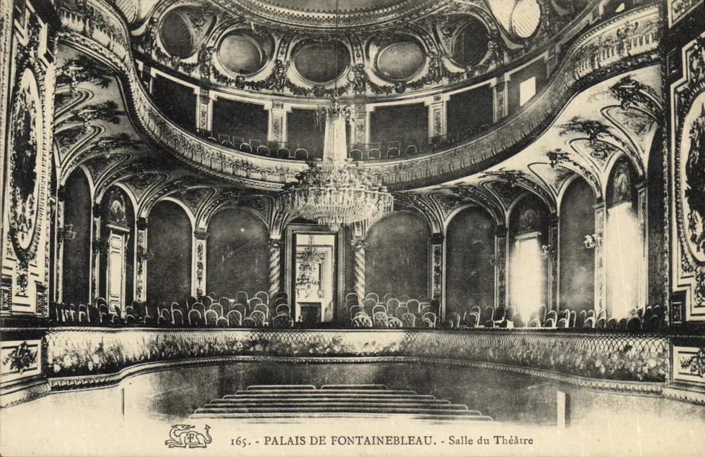 Schloss Fontainebleau — Theaterhalle — unbekannter Verlag, Seriennummer 165 - Vorderseite