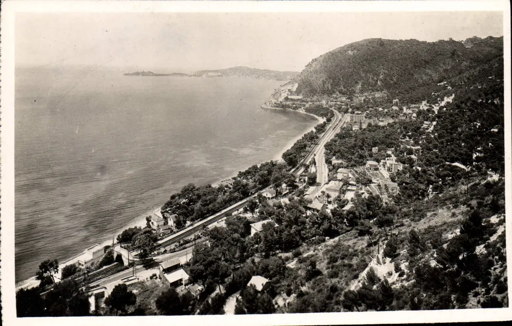 Umgebung von CAP D'AIL — ÉZE-sur-MER im Hintergrund, Pointe St-Hospice — Edition La Cigogne, rue Grimaldi — Monaco - Vorderseite