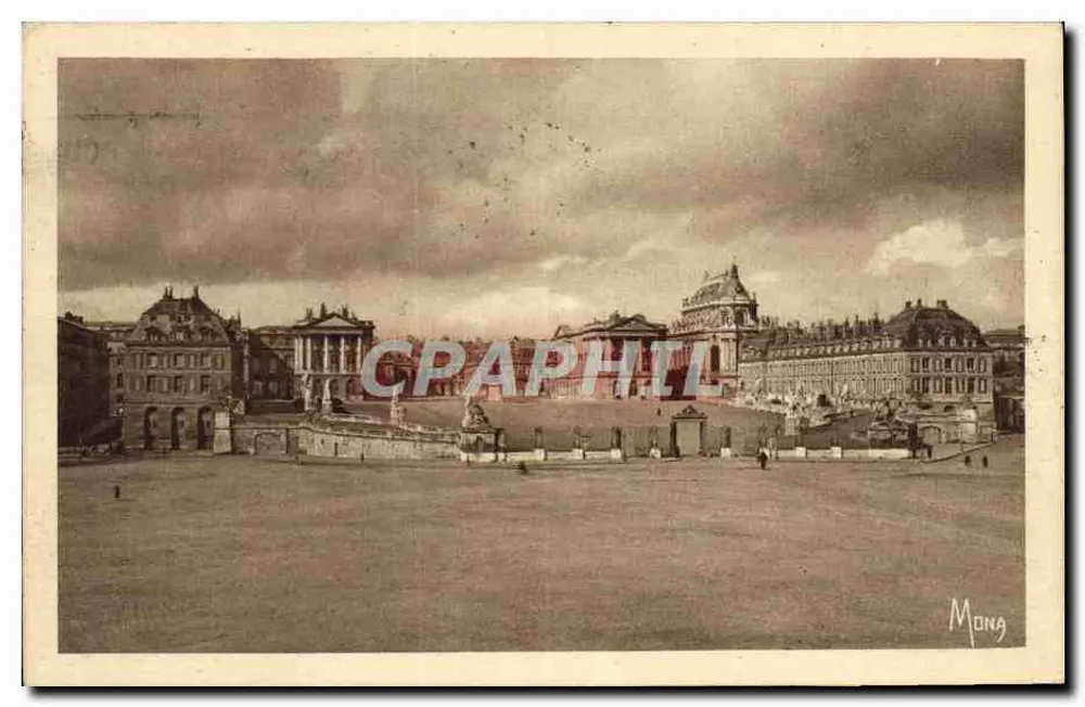 Versailles — Façade na Placu Ministrowi i na Placu Zbrojnym — Wydawnictwo Mong - Awers
