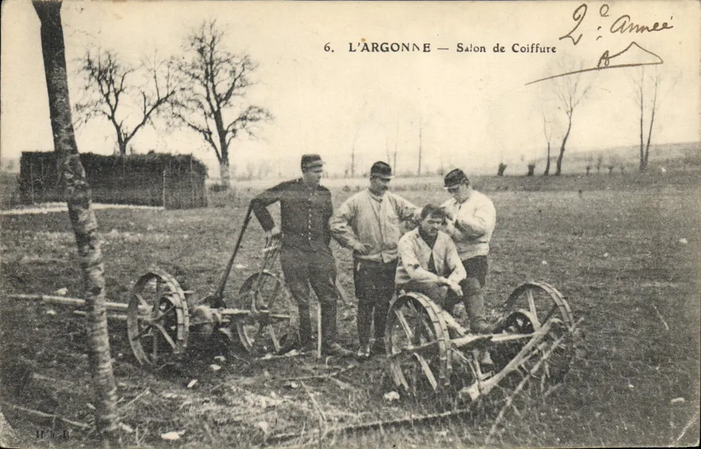 L'ARGONNE — Friseur salon — imp. E. Le Deley, Paris - Vorderseite