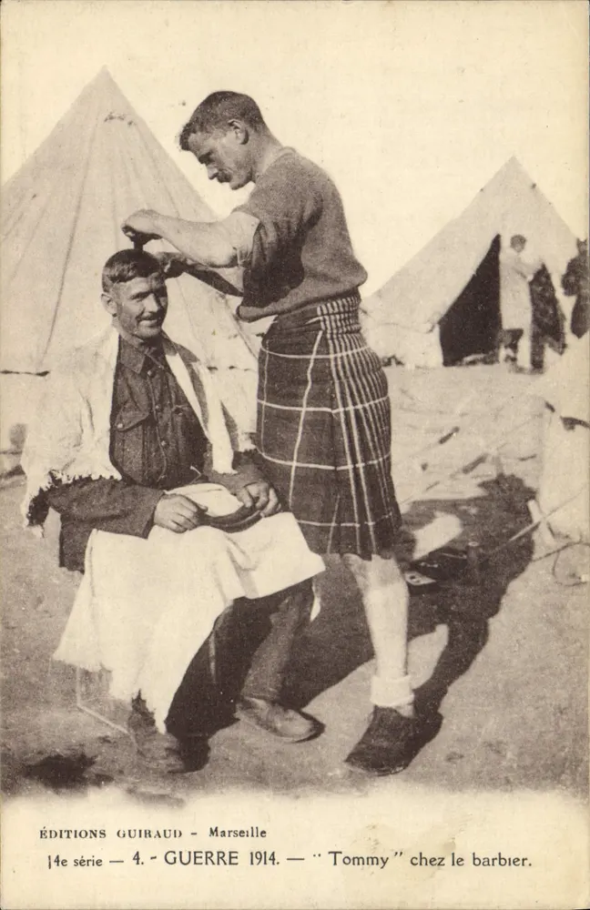Tommy beim Friseur — Krieg 1914 — Éditions Guiraud, Marseille, 14. Serie - Vorderseite