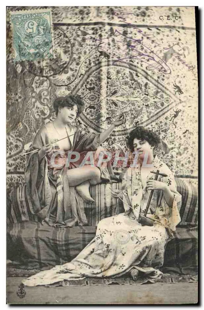 Duas mulheres em traje oriental — cena interior — C.L.C. editor - Frente