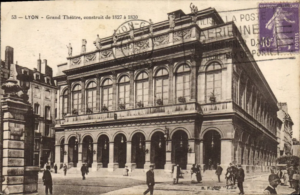 LYON - Grande Ópera, construído de 1827 a 1830 — B. F. Lux, n°53 - Frente