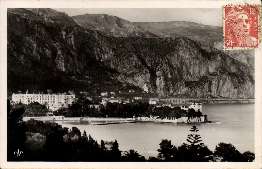 Ausblick auf das Hotel Bristol — Beaulieu-sur-Mer — C.A.P. - Vorderseite