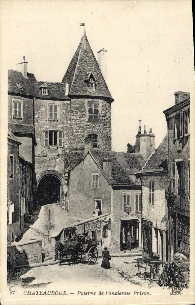 Châteauroux — Portão da antiga prisão — J. Roc, n°27 - Frente