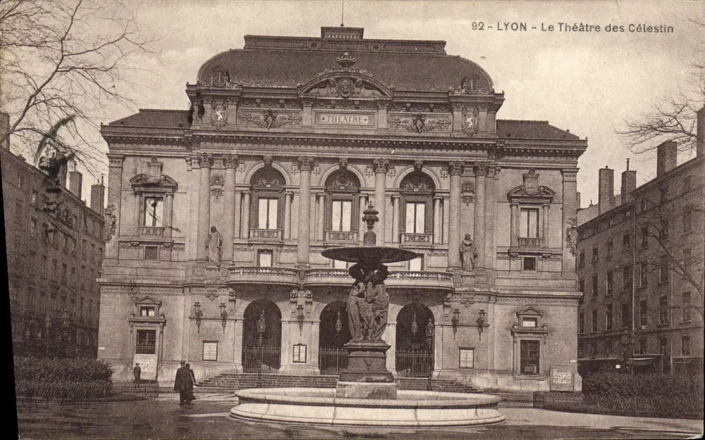 LYON - O Teatro dos Célestin — editor não visível, n° de série 92 - Frente