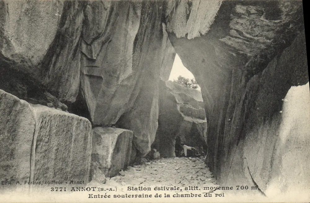 Annot (b.-a.) — Entrada subterránea a la Cámara del Rey — Édit. A. Féraud, peluquero - Annot, n° 3771 - Anverso