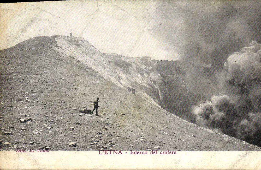 O ETNA - Interno do cratério — Ed. M. Vittu, n° 4789 - Frente