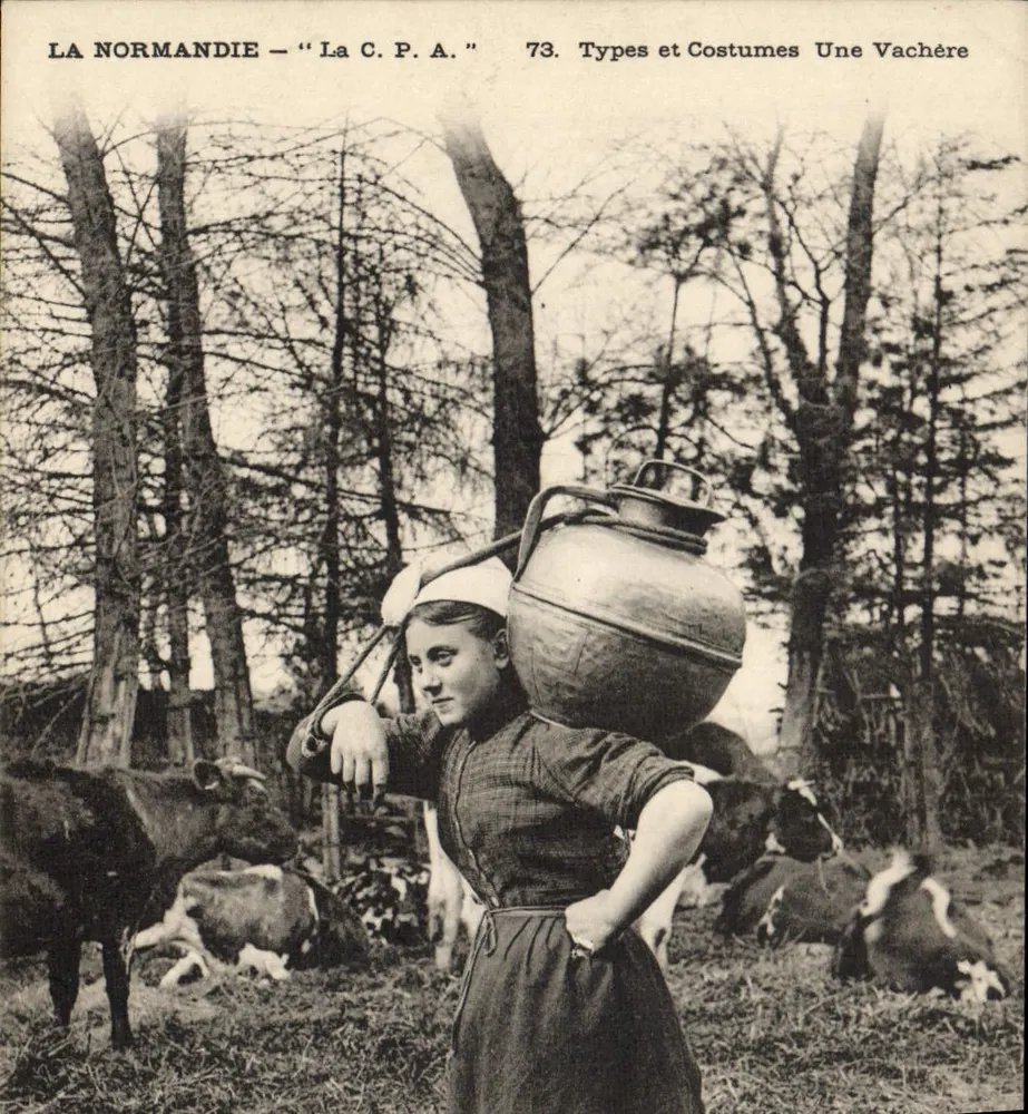 A Normandia — "La C.P.A." 73. Tipos e Trajes Uma Leiteira - Frente