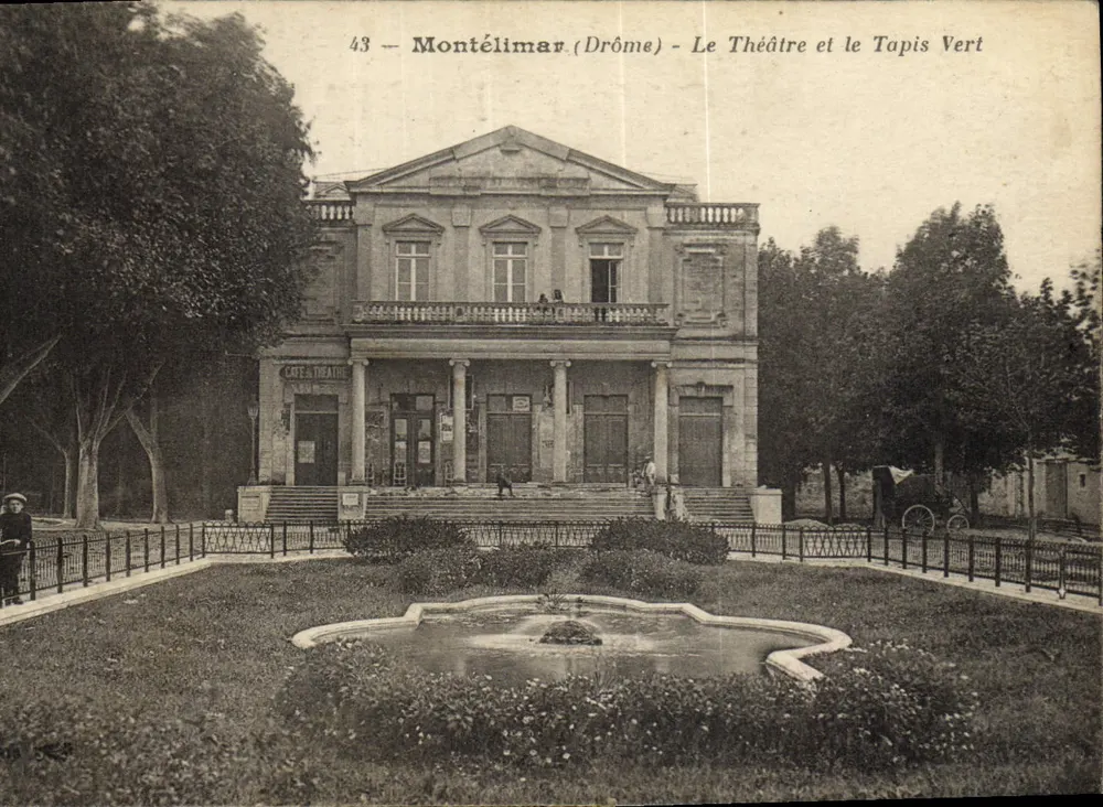 Montélimar (Drôme) — Il Teatro e il Tappeto Verde — Editore anonimo, n° 43 - Recto