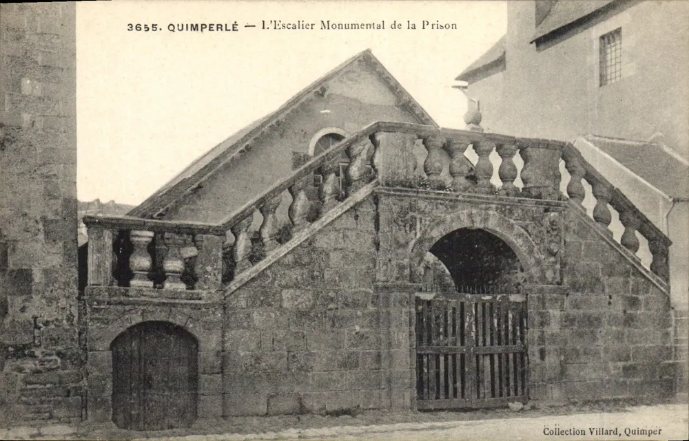 Quimperlé — Escada Monumental da Prisão — Coleção Villard, Quimperlé - Frente