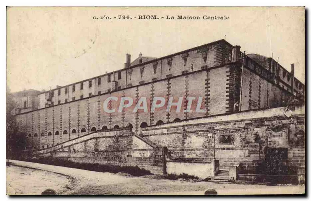 Riom - A Casa Central — g.d'o. - 796 - RIOM - A Casa Central - Frente