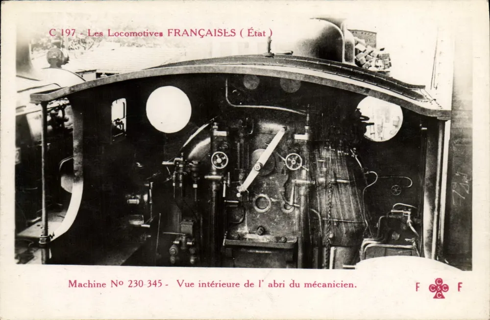 Innenansicht des Mechanikeraufsatzes — Maschine Nr. 230-345 — Les Locomotives Françaises (État) - Vorderseite