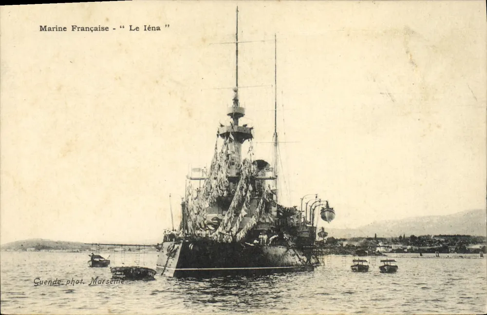 Marine Française - Le Iéna — croiseur de bataille décoré, éditeur Guende phot. Marseille - Frente