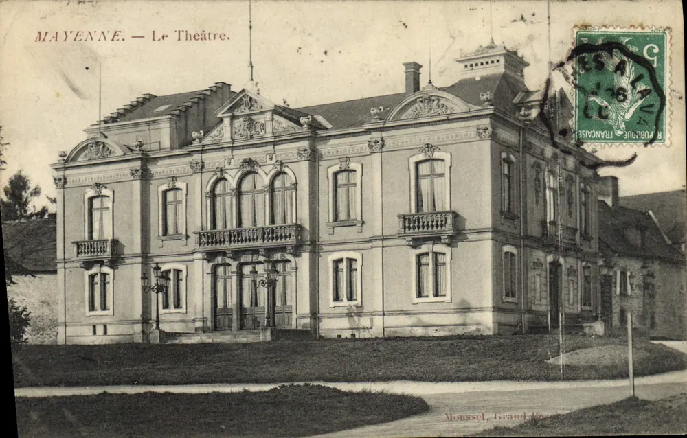 Mayenne — O Teatro — Moussel, Grand Razore - Frente