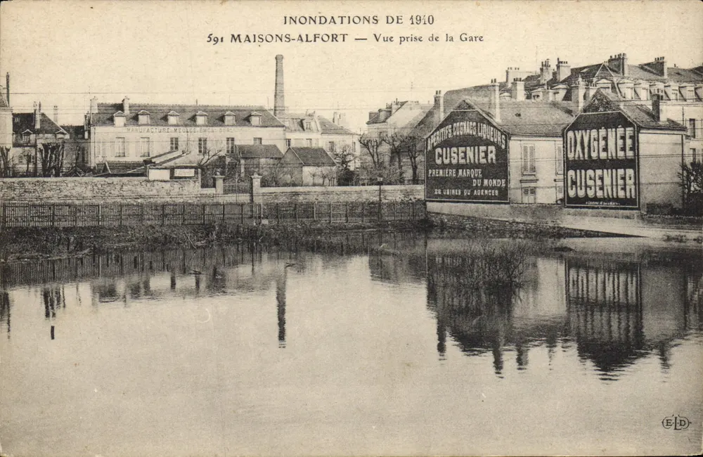 Überschwemmungen 1910 — Maisons-Alfort — Ansicht von der Station - Vorderseite