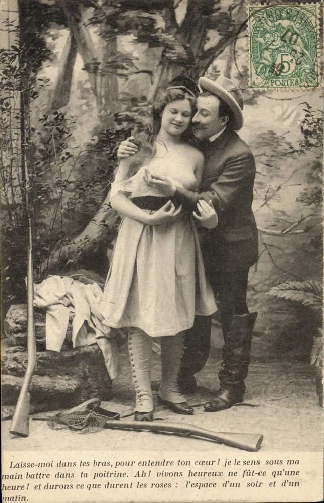 Liebe in der Wald — romantische Szene — unbekannter Verleger, Seriennummer nicht sichtbar - Vorderseite