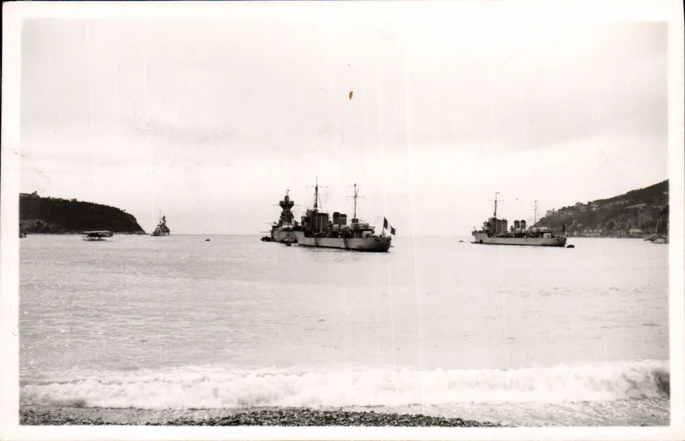 Flotylla morska — port w Toulon — nr 4 - Awers