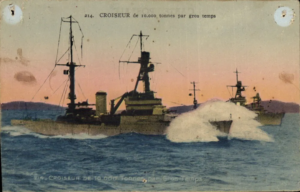 Kreuzer von 10.000 Tonnen in großer See — Verleger ÉDITION BOUVER-SOURD-TOULON, n° 214 - Vorderseite