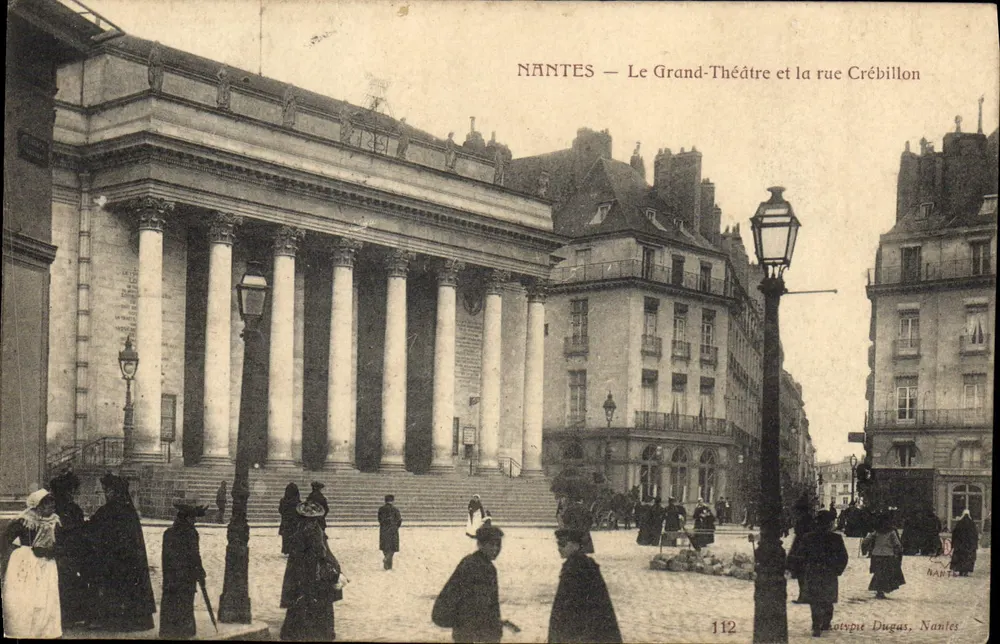 NANTES — Das Grand-Theater und die Rue Crébillon — Phototypie Dugas, Nantes, n°112 - Vorderseite