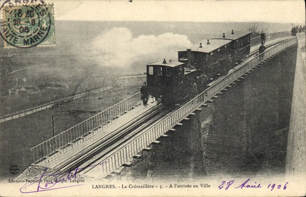Langres - La Crémaille - Bei der Ankunft in der Stadt - Librairie-Papeterie Paul Mongin, Langres - Vorderseite