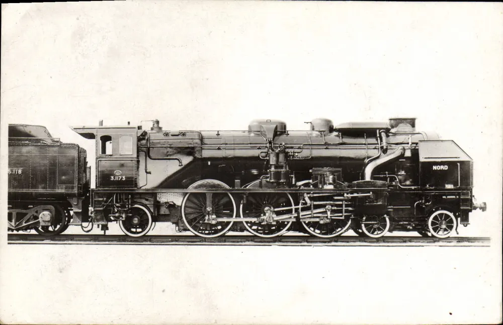 Locomotiva a vapor da Nord B. N° 59 — Série 3.117 S — Edições Fleury - Frente