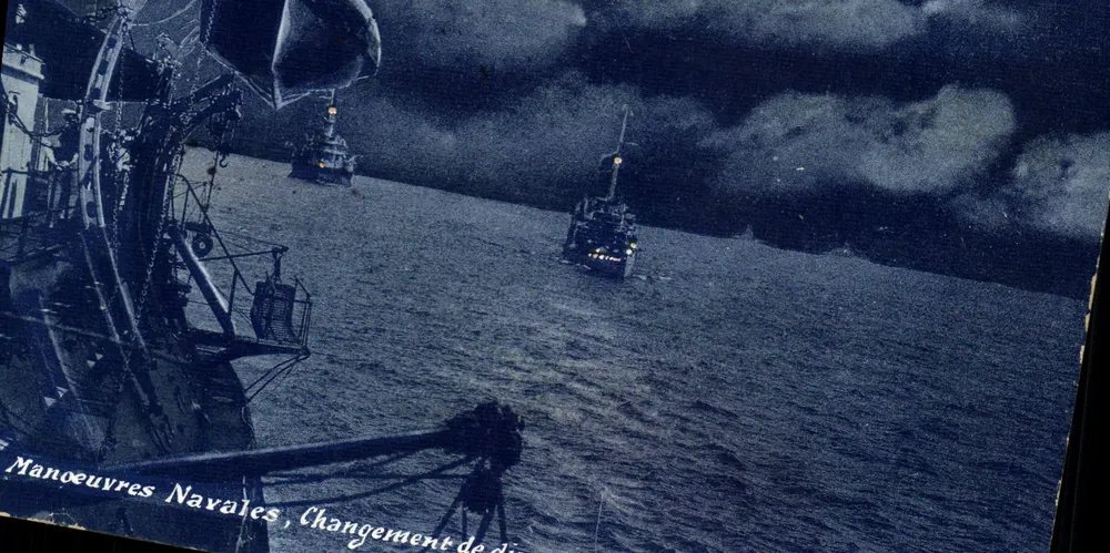 Seemaneuver — Richtungswechsel — Verlag nicht sichtbar - Vorderseite