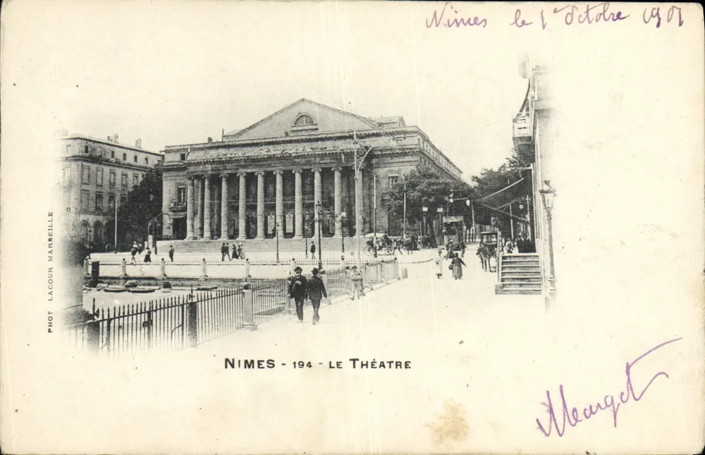 Nîmes - O Teatro — 1907 — Fot. Lacour Marseille - Frente
