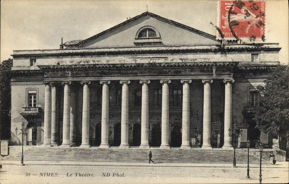 Nîmes — O Teatro — ND Fot. n°58 - Frente