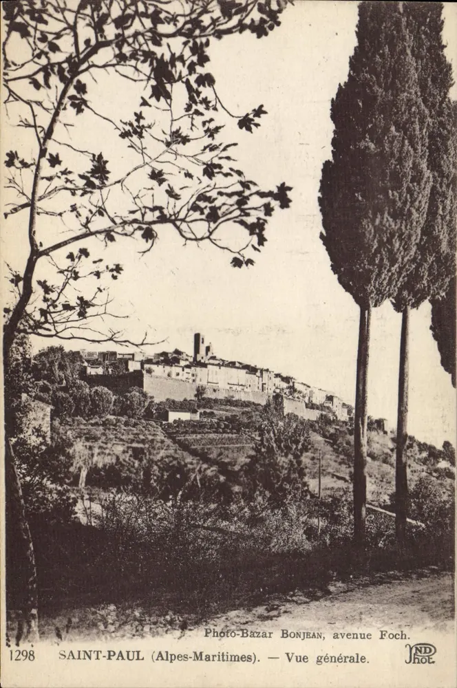 Saint-Paul (Alpes-Maritimes) — Vista geral — Photo-Bazar Bonjean, avenue Foch - Frente