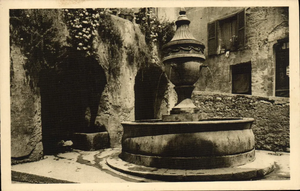 Saint-Paul — Die Alte Fontaine — Éditions A. Baux - Vorderseite