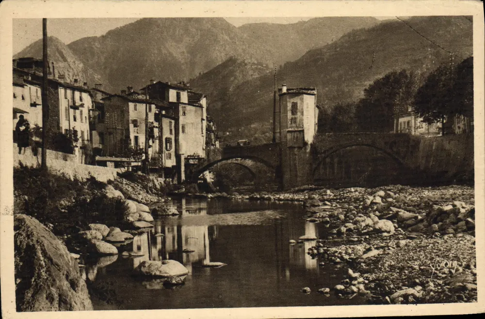 Sospel — Alte Häuser am Ufer der Bévéra — La Douce France, n°389 - Vorderseite