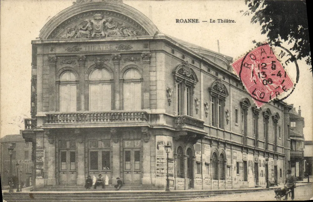 Roanne — O Teatro — Editor não visível, número de série não legível - Frente
