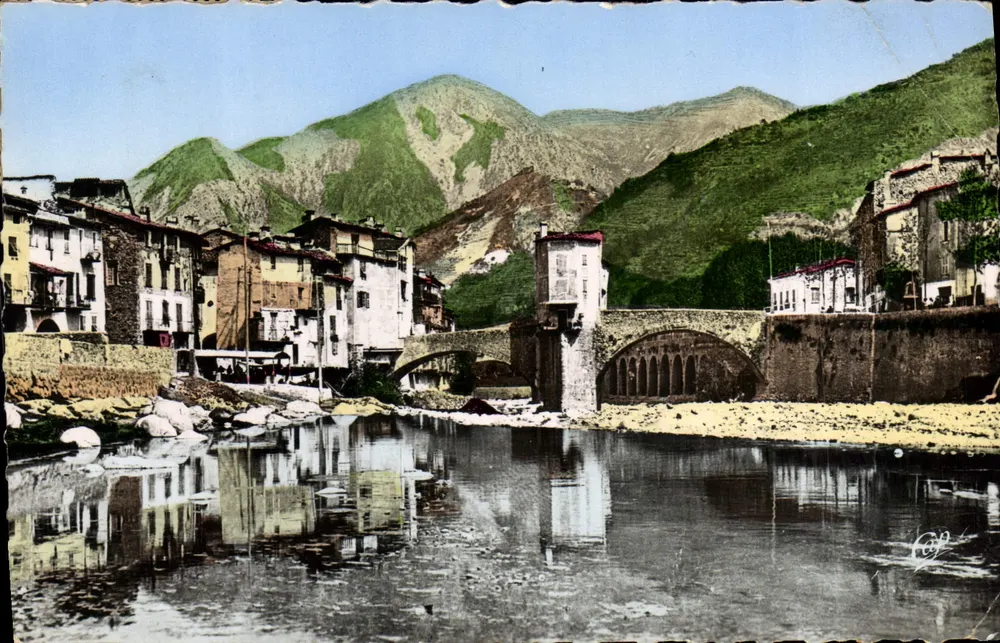 Vue sur la Bévéra et le Pont Vieux — Sospel (A.M.) — éditeur : Graphil - Vorderseite