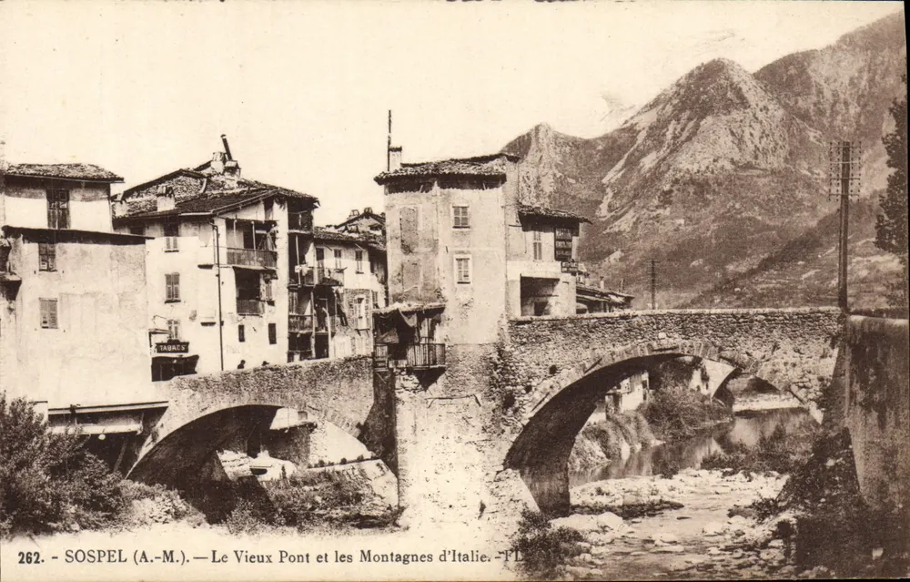 Sospel (A.-M.) — Der Alte Brücke und die italienischen Berge — Éditeur F. L. n° 262 - Vorderseite