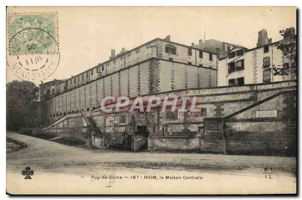 रियोम, मुख्य घर — पुइ-डे-डोम — छापने वाला I.L. संख्या M.1 - आगे