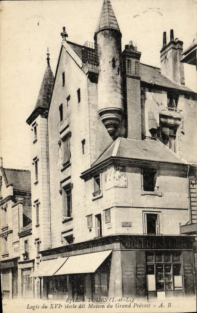 Logis des 16. Jahrhunderts genannt Maison du Grand Prévoost — Tours (Indre-et-Loire) — A. B. n°8718 - Vorderseite