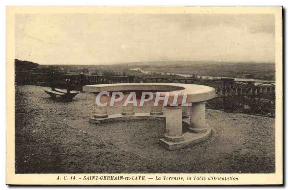 Saint-Germain-en-Laye — A Terrasse, a Mesa de Orientação — editor A.C. 14 - Frente