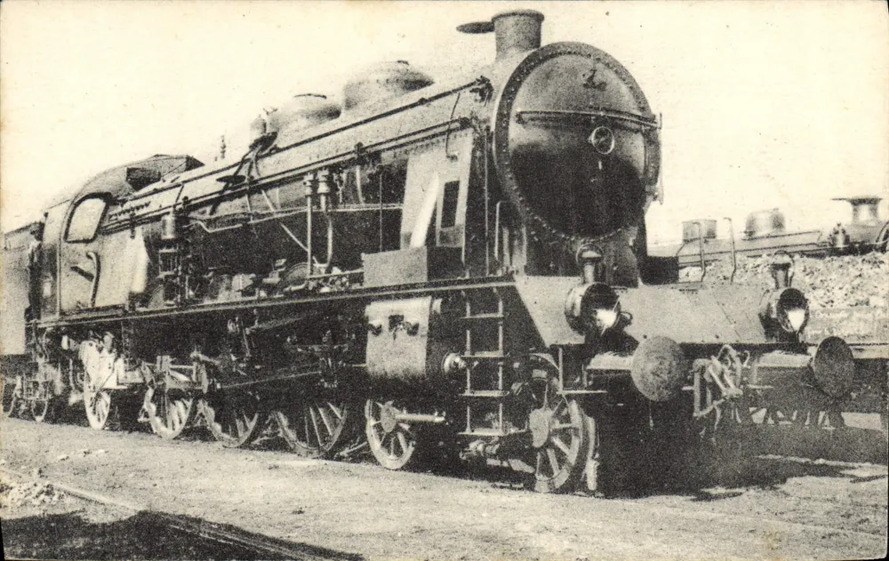 Locomotivas do Sudeste — Máquina n° 6332 (ex-231 D 32) — H. M. P. 8, Rue de Tournon — Paris - Frente