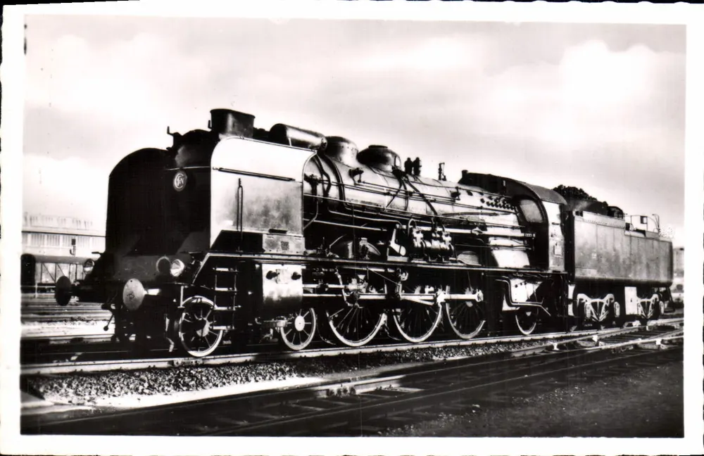 Locomotiva 231 K S.N.C.F. — transformação 1934-1949 — Foto J. Renaud N° 168 - Frente