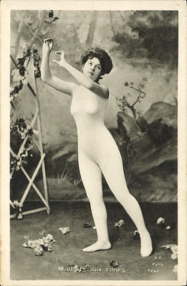 Nackte Tänzerin — Theater Szene — V.R. Paris, Nr. 9860 - Vorderseite