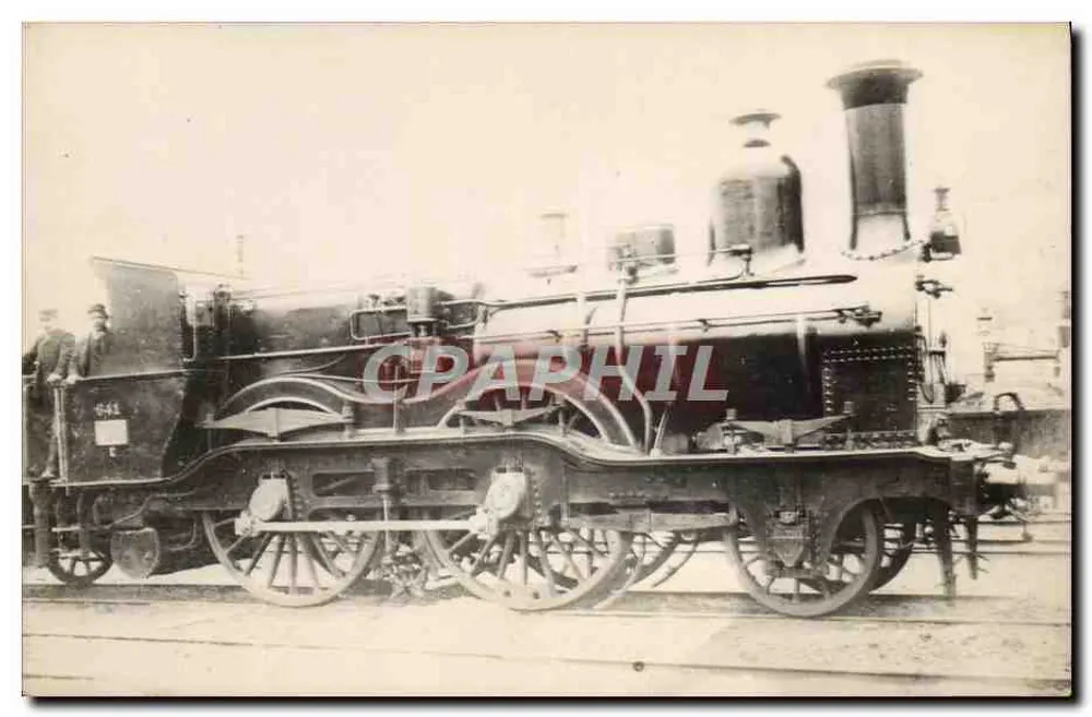 Locomotiva a vapor — n° 641 - Frente
