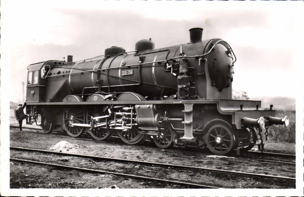 Locomotiva 231-716 — Compounds — Edição La Vie du Rail, N° 182 - Frente