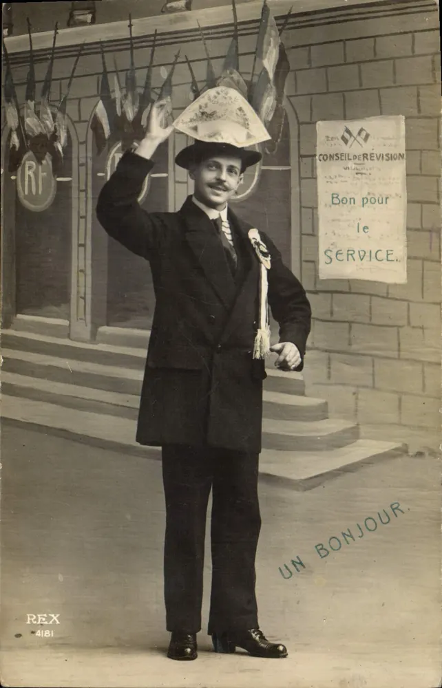 Soldado em uniforme — decoração militar — REX 4181 - Frente