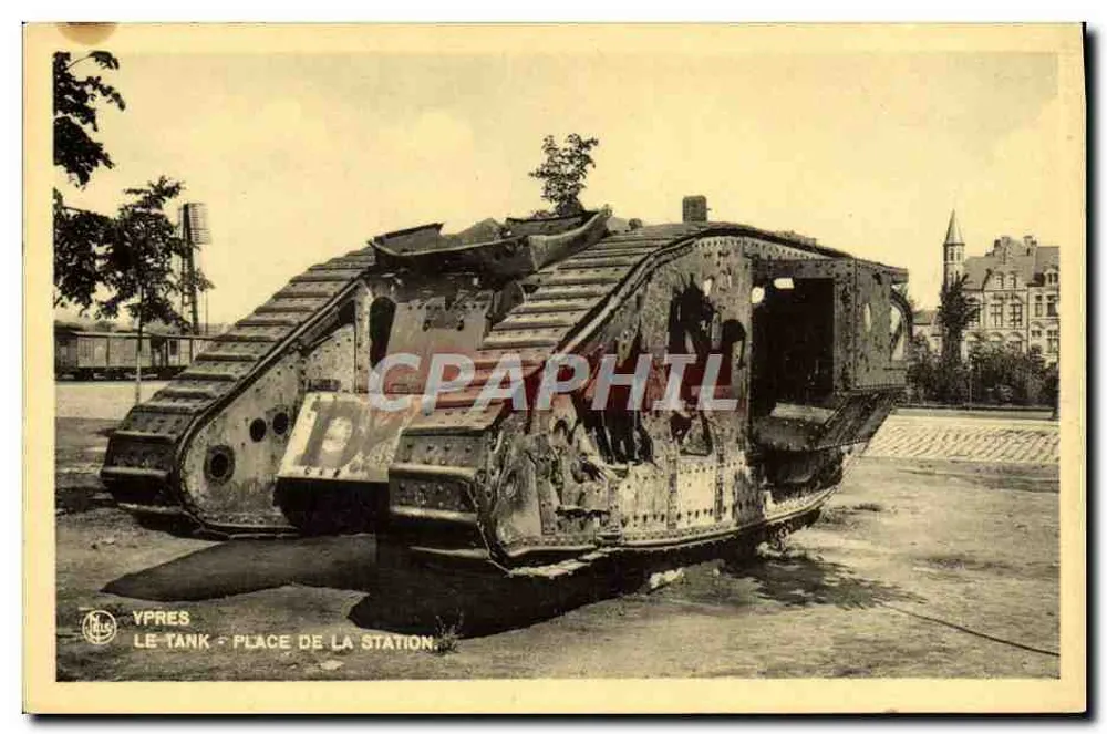Ypres - Der Panzer - Bahnhofsplatz — Verlag N. Thill, Ypres-Serie, Nr. 4 - Vorderseite